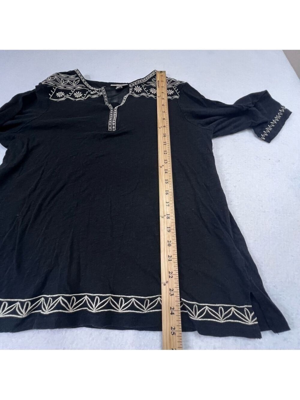 CB Established 1962 Womans Top 3/4 Sleeves Boho Black Shirt Embroidered Peasant - Picture 12 of 13